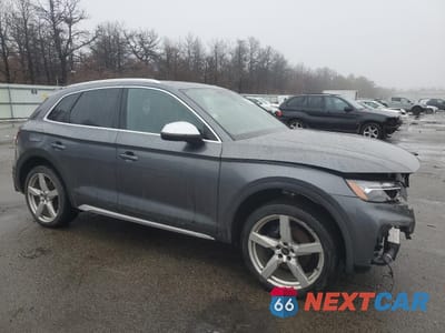Czwarte zdjęcie samochodu z boku: 2022 AUDI SQ5 PREMIUM VIN:WA1A4AFY4N2137072 - miniatura