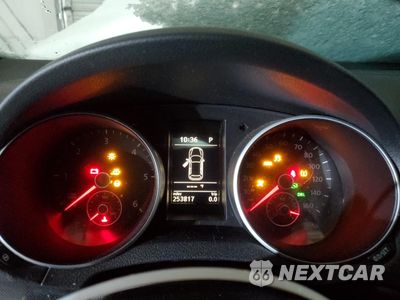 Zdjęcie 9 z 13 samochodu: 2010 VOLKSWAGEN JETTA TDI VIN:3VWTL7AJ1AM613003 - miniatura