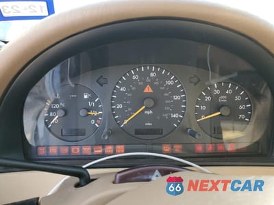 Zdjęcie 9 z 13 samochodu: 2003 MERCEDES-BENZ ML 350 VIN:4JGAB57E93A420668 - miniatura