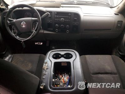 Zdjęcie 8 z 14 samochodu: 2011 GMC SIERRA K1500 SL VIN:3GTP2UEA2BG222216 - miniatura