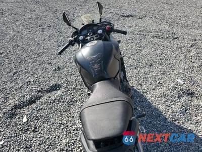 Zdjęcie 6 z 9 samochodu: 2014 HONDA CBR650 FA VIN:MLHRC7455E5000175 - miniatura