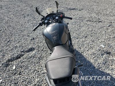 Zdjęcie 6 z 9 samochodu: 2014 HONDA CBR650 FA VIN:MLHRC7455E5000175 - miniatura