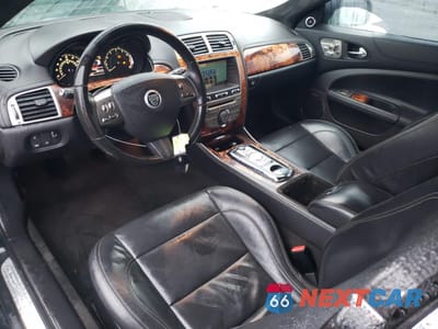 Zdjęcie 8 z 12 samochodu: 2010 JAGUAR XK PORTFOLIO VIN:SAJWA4GB5ALB36022 - miniatura