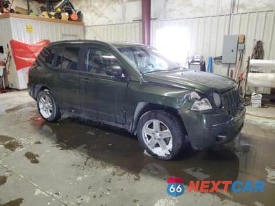 Czwarte zdjęcie samochodu z boku: 2007 JEEP COMPASS VIN:1J8FT47W37D118879 - miniatura