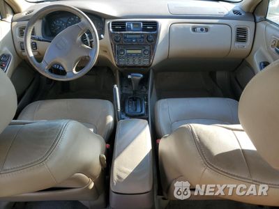 Zdjęcie 8 z 12 samochodu: 1999 HONDA ACCORD EX VIN:1HGCG1657XA059988 - miniatura