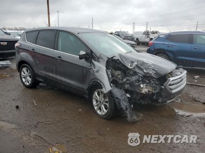 Czwarte zdjęcie samochodu z boku: 2017 FORD ESCAPE SE VIN:1FMCU0GDXHUD84248 - miniatura
