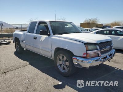 Czwarte zdjęcie samochodu z boku: 2004 CHEVROLET SILVERADO C1500 VIN:2GCEC19T241384356 - miniatura