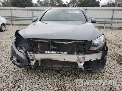 Piąte zdjęcie samochodu w środku: 2018 MERCEDES-BENZ GLC 300 4MATIC VIN:WDC0G4KB3JF301503 - miniatura
