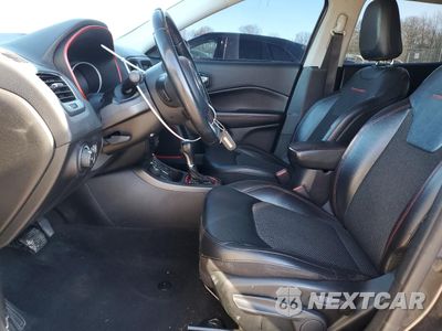 Zdjęcie 7 z 15 samochodu: 2019 JEEP COMPASS TRAILHAWK VIN:3C4NJDDB5KT775860 - miniatura
