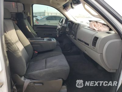 Zdjęcie 7 z 14 samochodu: 2011 GMC SIERRA C1500 SL VIN:3GTP1UEA7BG150190 - miniatura