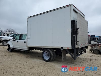 Drugie zdjęcie samochodu z przodu: 2019 FORD F450 SUPER DUTY VIN:1FD0W4GY7KED01416 - miniatura