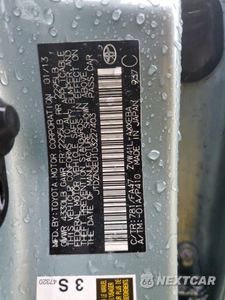 Zdjęcie 12 z 12 samochodu: 2013 TOYOTA PRIUS V VIN:JTDZN3EU1D3227403 - miniatura