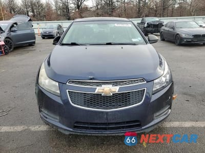 Piąte zdjęcie samochodu w środku: 2011 CHEVROLET CRUZE LS VIN:1G1PC5SH4B7237180 - miniatura
