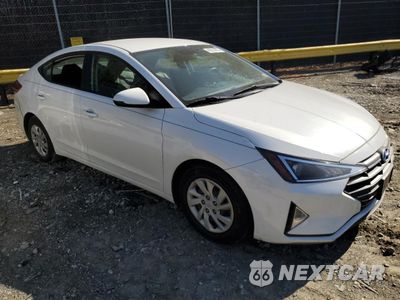 Czwarte zdjęcie samochodu z boku: 2019 HYUNDAI ELANTRA SE VIN:5NPD74LF3KH441387 - miniatura