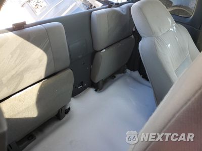 Zdjęcie 10 z 12 samochodu: 2004 CHEVROLET COLORADO VIN:1GCCS196748135164 - miniatura
