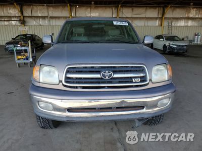 Piąte zdjęcie samochodu w środku: 2002 TOYOTA TUNDRA ACCESS CAB LIMITED VIN:5TBBT481X2S260158 - miniatura