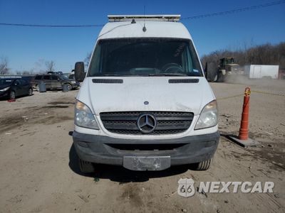 Piąte zdjęcie samochodu w środku: 2011 MERCEDES-BENZ SPRINTER 2500 VIN:WD3PE7CC0B5524327 - miniatura