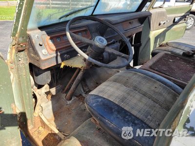 Zdjęcie 9 z 10 samochodu: 1968 DODGE A100 VIN:1967061293 - miniatura