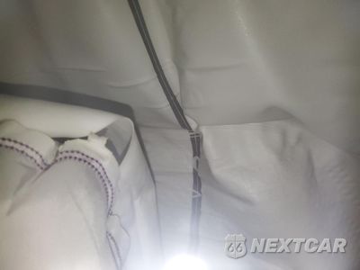 Zdjęcie 10 z 12 samochodu: 2023 HONDA HR-V LX VIN:3CZRZ1H35PM708103 - miniatura