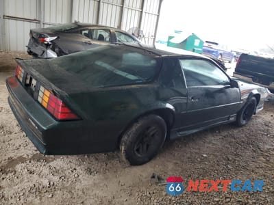 Trzecie zdjęcie samochodu z tyłu: 1992 CHEVROLET CAMARO RS VIN:1G1FP23T0NL126106 - miniatura