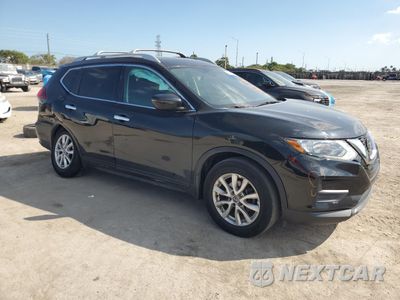 Czwarte zdjęcie samochodu z boku: 2019 NISSAN ROGUE S VIN:5N1AT2MT7KC845565 - miniatura