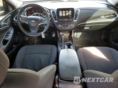 Zdjęcie 8 z 13 samochodu: 2017 CHEVROLET MALIBU LT VIN:1G1ZE5ST4HF232888 - miniatura