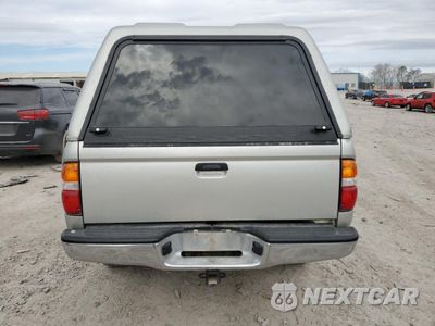 Zdjęcie 6 z 14 samochodu: 2003 TOYOTA TACOMA XTRACAB VIN:5TEWM72N03Z185297 - miniatura