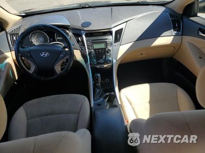Zdjęcie 8 z 12 samochodu: 2013 HYUNDAI SONATA GLS VIN:5NPEB4AC4DH654685 - miniatura