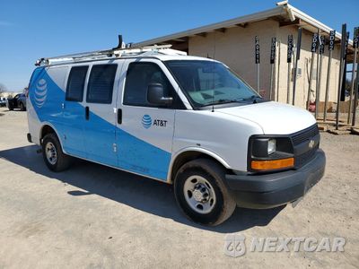 Czwarte zdjęcie samochodu z boku: 2015 CHEVROLET EXPRESS G2500 VIN:1GCWGFCF0F1233808 - miniatura