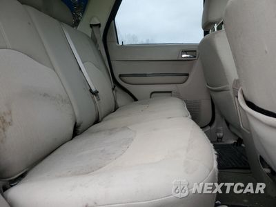 Zdjęcie 10 z 12 samochodu: 2008 MERCURY MARINER VIN:4M2CU91Z48KJ01006 - miniatura