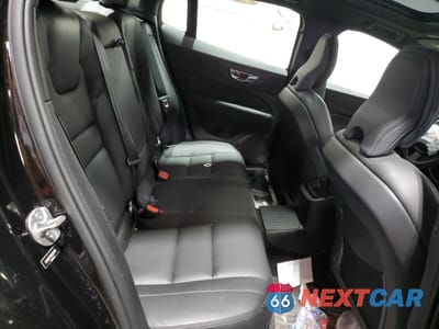 Zdjęcie 10 z 12 samochodu: 2023 VOLVO S60 PLUS VIN:7JRH60FT8PG227197 - miniatura