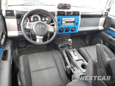 Zdjęcie 8 z 15 samochodu: 2007 TOYOTA FJ CRUISER VIN:JTEZU11F170011311 - miniatura