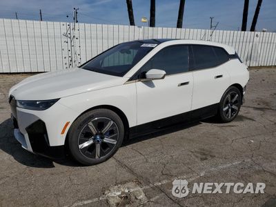 2022 BMW IX XDRIVE50 WB523CF09NCK81824 - główne zdjęcie licytacji z USA - miniatura