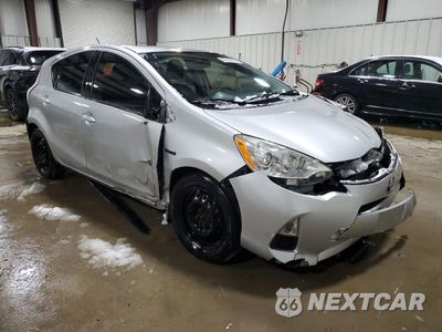Czwarte zdjęcie samochodu z boku: 2014 TOYOTA PRIUS C VIN:JTDKDTB36E1567451 - miniatura