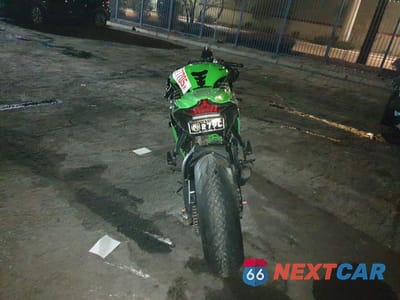 Czwarte zdjęcie samochodu z boku: 2020 KAWASAKI ZX1002 VIN:JKBZXVF12LA003244 - miniatura