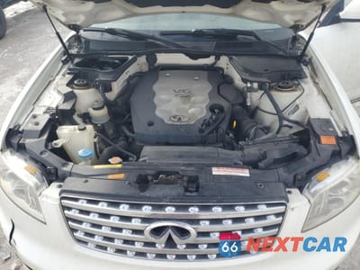Zdjęcie 14 z 15 samochodu: 2005 INFINITI FX35 VIN:JNRAS08W25X218544 - miniatura