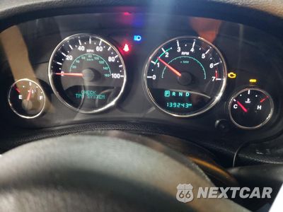 Zdjęcie 9 z 14 samochodu: 2015 JEEP WRANGLER UNLIMITED SAHARA VIN:1C4BJWEG0FL631109 - miniatura