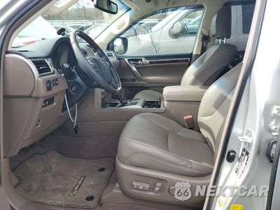 Zdjęcie 7 z 12 samochodu: 2019 LEXUS GX 460 VIN:JTJBM7FX5K5232302 - miniatura
