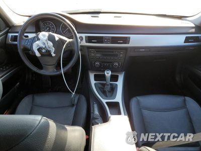 Zdjęcie 8 z 14 samochodu: 2010 BMW 328 I VIN:WBAPH7C57AE125957 - miniatura
