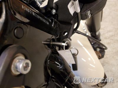 Zdjęcie 8 z 10 samochodu: 2023 HARLEY-DAVIDSON FXLRS VIN:1HD1YWZ18PB016178 - miniatura