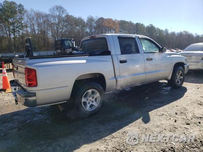 Trzecie zdjęcie samochodu z tyłu: 2006 DODGE DAKOTA QUAD SLT VIN:1D7HE48K46S687200 - miniatura