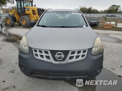 Piąte zdjęcie samochodu w środku: 2014 NISSAN ROGUE SELECT S VIN:JN8AS5MT0EW614152 - miniatura