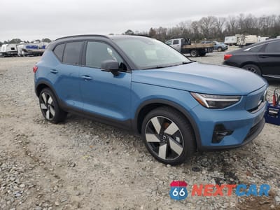 Czwarte zdjęcie samochodu z boku: 2024 VOLVO XC40 RECHARGE PLUS VIN:YV4EH3HL3R2303674 - miniatura