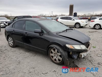 Czwarte zdjęcie samochodu z boku: 2009 HONDA CIVIC LX VIN:19XFA16549E020739 - miniatura