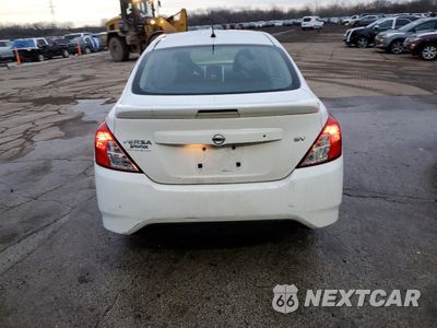 Zdjęcie 6 z 16 samochodu: 2017 NISSAN VERSA S VIN:3N1CN7APXHL858242 - miniatura