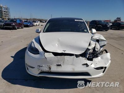 Piąte zdjęcie samochodu w środku: 2023 TESLA MODEL Y VIN:7SAYGAEE0PF686760 - miniatura
