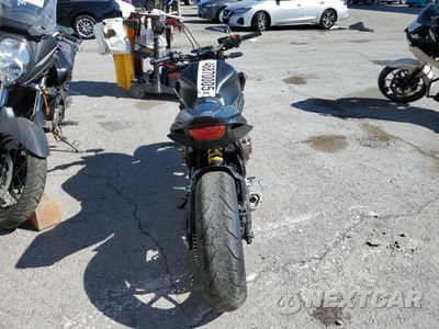 Czwarte zdjęcie samochodu z boku: 2021 HONDA CB650 RA VIN:MLHRH0250M5200228 - miniatura