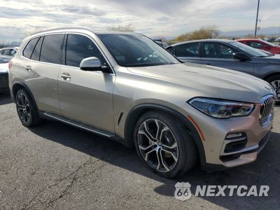 Czwarte zdjęcie samochodu z boku: 2019 BMW X5 XDRIVE40I VIN:5UXCR6C54KLK84956 - miniatura