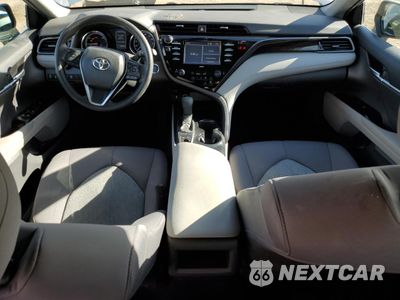 Zdjęcie 8 z 15 samochodu: 2020 TOYOTA CAMRY LE VIN:4T1C31AK0LU527927 - miniatura