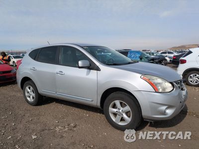 Czwarte zdjęcie samochodu z boku: 2013 NISSAN ROGUE S VIN:JN8AS5MV0DW149906 - miniatura